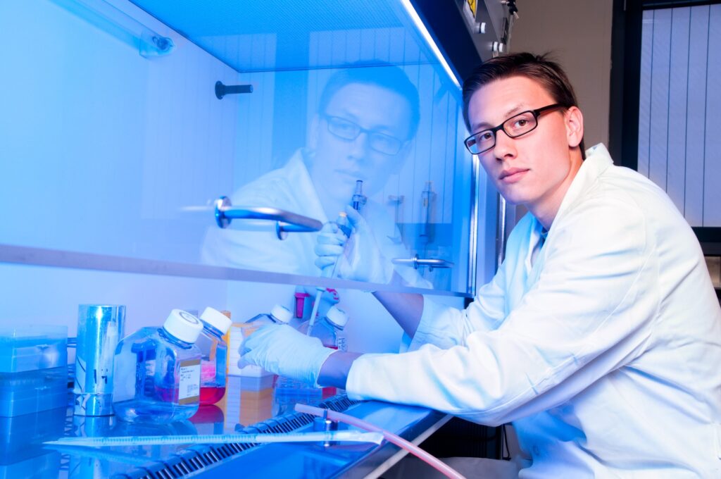 compounding pharmacy and cleanroom products