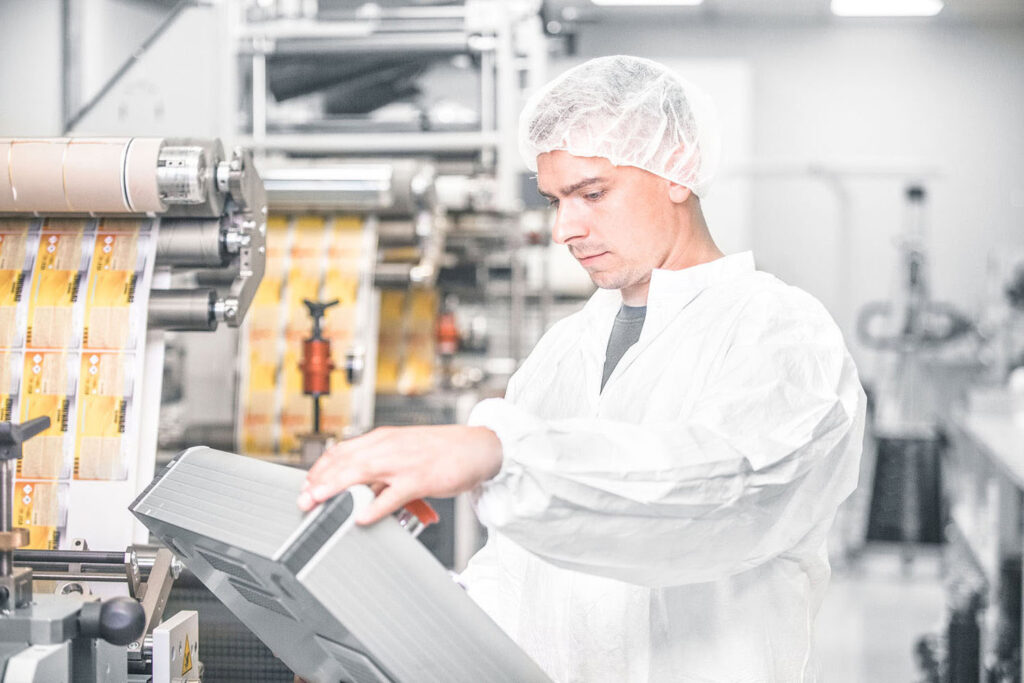 food lab cleanroom apparel
